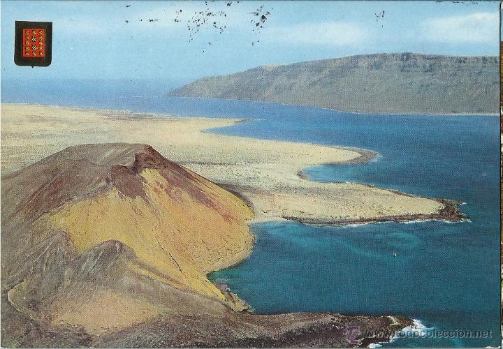 Postales: ISLA DE LA GRACIOSA, Vista parcial y LANZAROTE. 1974.