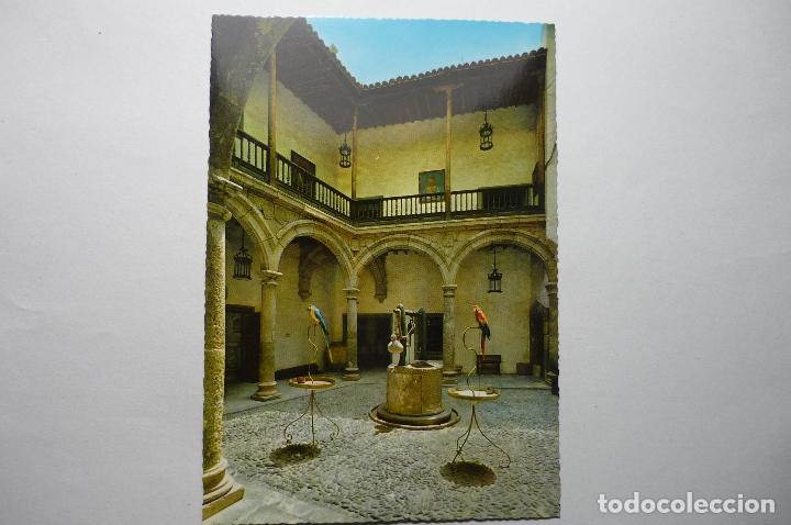 Postales: POSTAL LAS PALMAS-CASA COLON -INTERIOR `POZO  CM