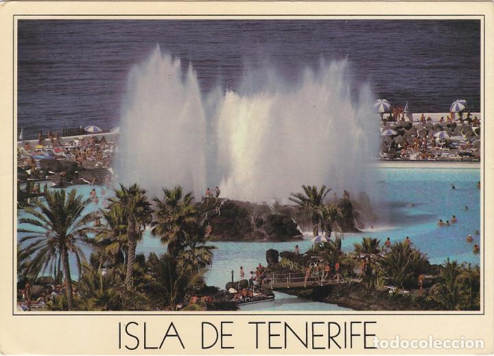 Cartes Postales: puerto de la cruz, palmeras y frescor de cascadas en el lago martianez