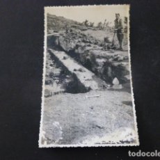 Postales: VILLA DE VALVERDE EL HIERRO CONSTRUCCION HOSPITAL Nª Sª REYES FOTOGRAFIA TAMAÑO POSTAL 1943. Lote 165772874