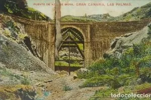 Fuente de azuaje moya. Gran Canaria. Las Palmas