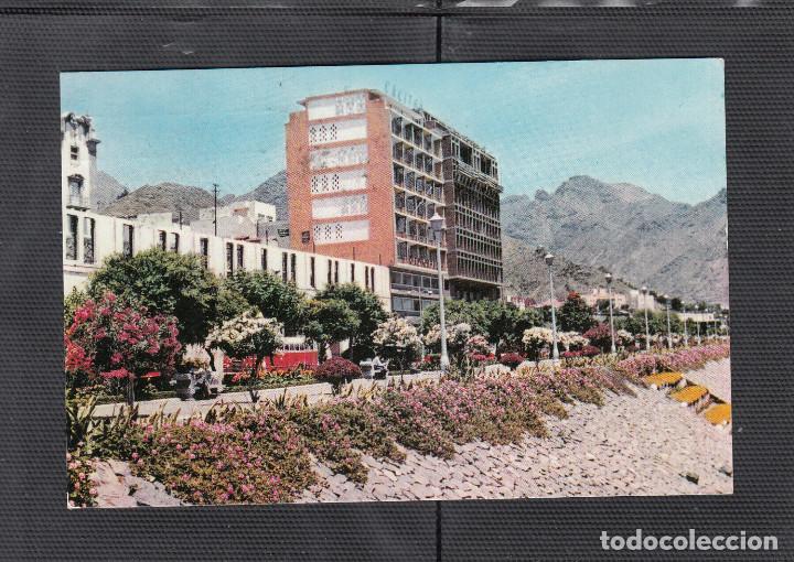 Cartes Postales: 28/A SANTA CRUZ DE TENERIFE. AVDA. DE ANAGA