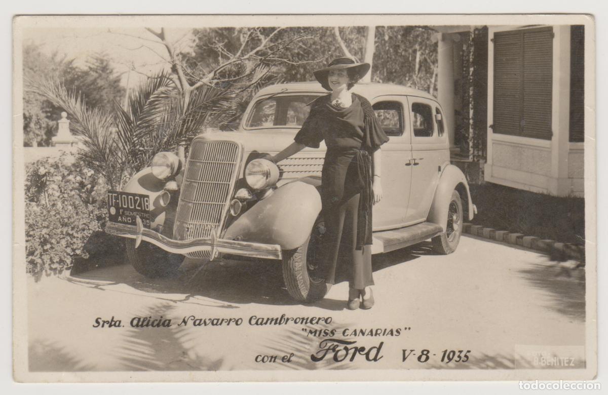 Postales: TARJETA POSTAL - SRTA ALICIA nAVARRO CAMBRONERO - MISS CANARIAS CON EL FORD V8 1935