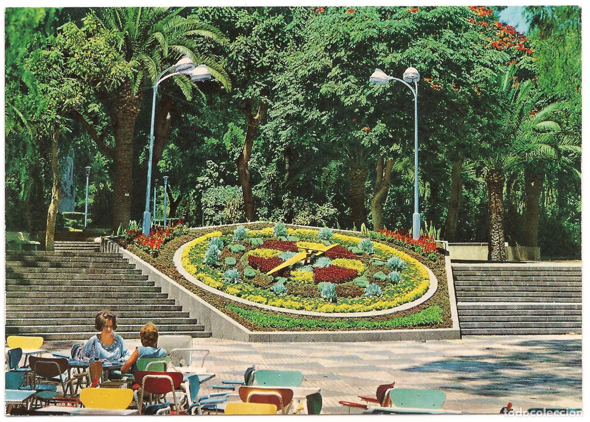 Postales: SANTA CRUZ DE TENERIFE - RELOJ FLORAL EN EL PARQUE MUNICIPAL | GLOBAL TRADERS | Tenerife - Canarias
