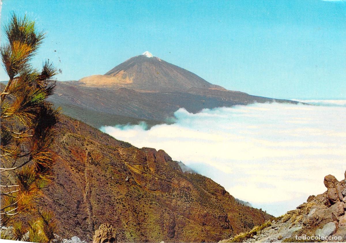 Postales: Postal del Volc&aacute;n El Teide en Tenerife con Mar de Nubes
