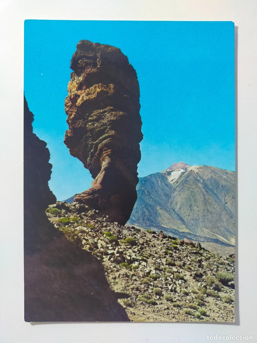 Postales: Postal. TENERIFE: &Aacute;rbol de piedra y Teide - Edic. Arribas.