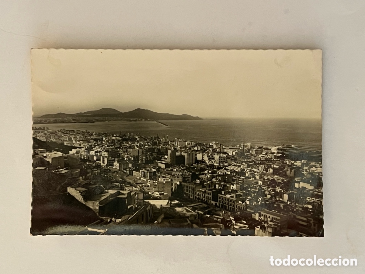 Postales: LAS PALMAS DE GRAN CANARIA. Postal No.30, Vista Parcial (h.1945?) circulada