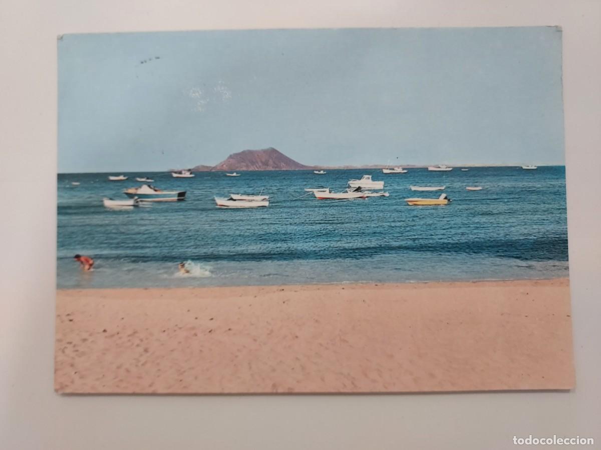 Postales: POSTAL ISLA DE LOBOS VISTA DESDE CORRALEJO, FUERTEVENTURA. 1977 CIRCULADA LA ANTIGUA. LAS PALMAS