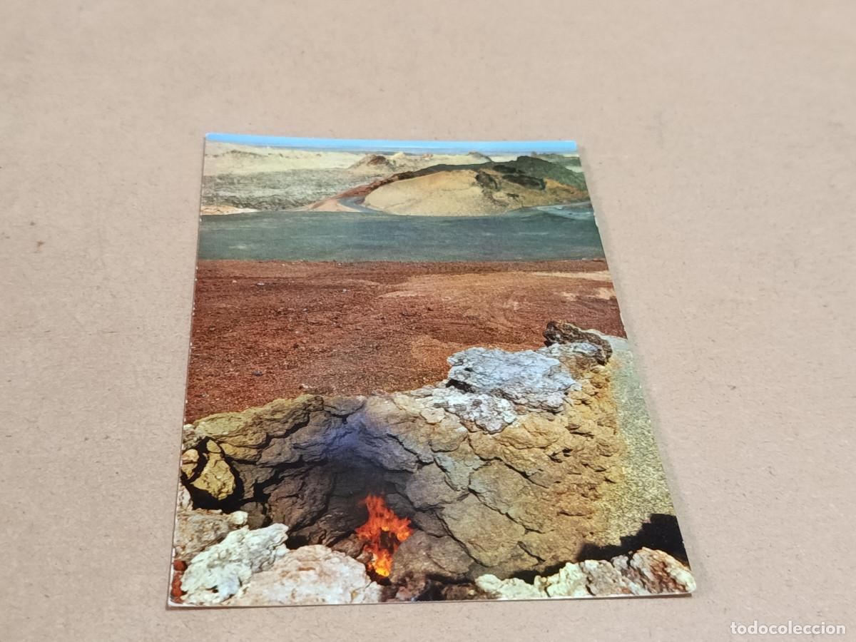 Postales: LANZAROTE - POSTAL EL CR&Aacute;TER DE LA MONTA&Ntilde;A DE FUEGO
