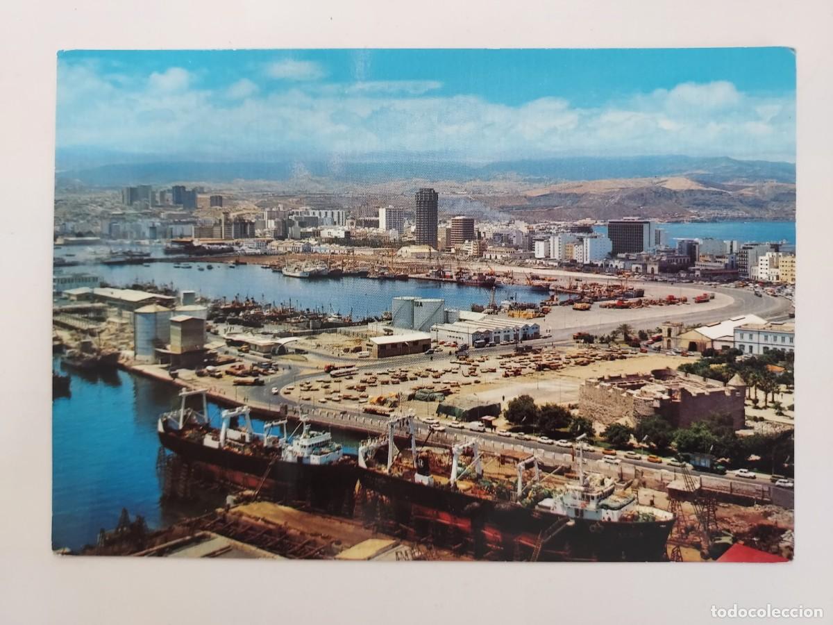 Postales: POSTAL LAS PALMAS. GRAN CANARIA PUERTO Y CIUDAD. 1972. SIN CIRCULAR. RABADAN. LAS PALMAS