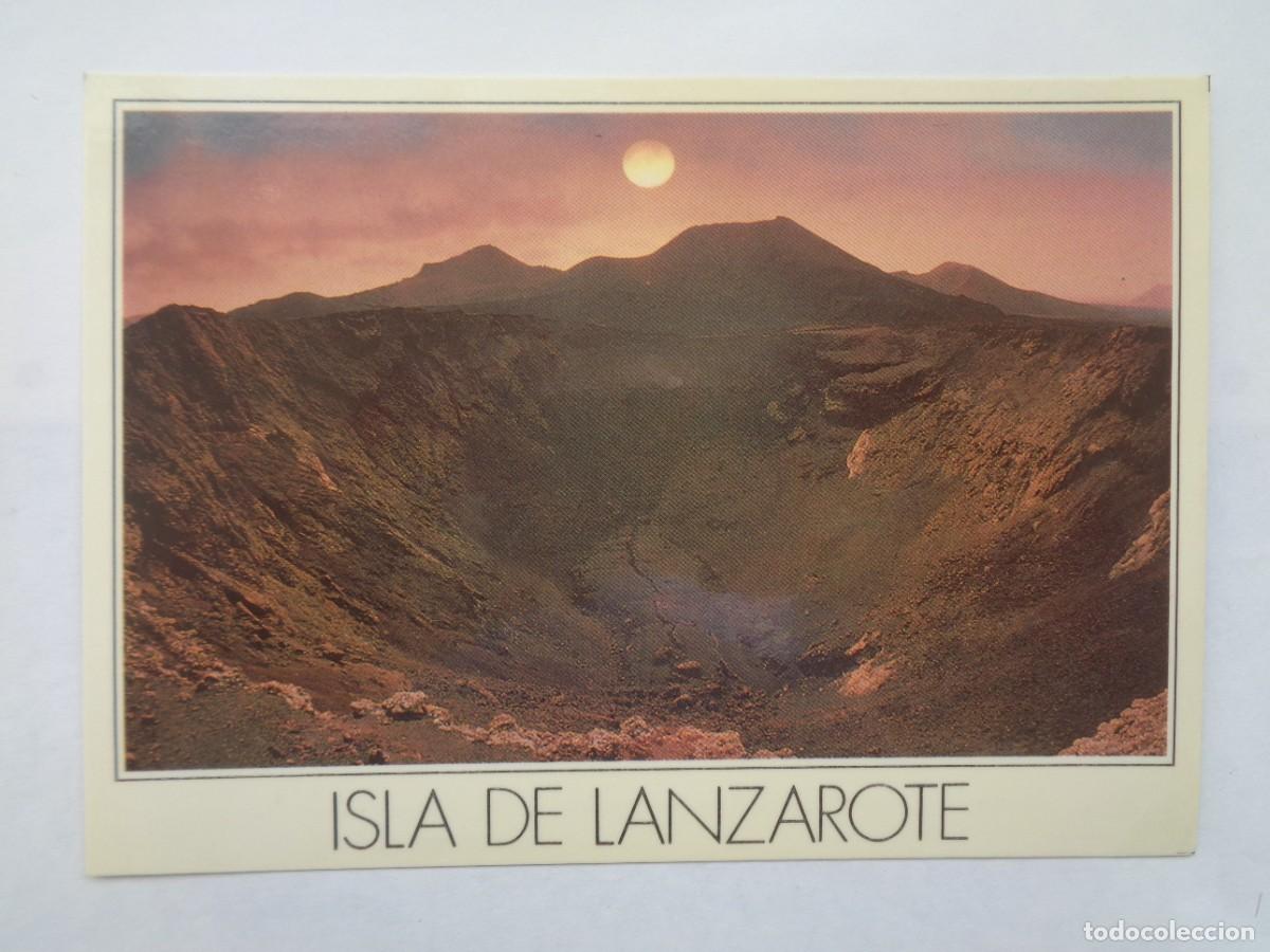 Postales: POSTAL DE LANZAROTE ( ISLAS CANARIAS ): OCASO EN EL DANTESCO PAISAJE DE TIMANFAYA