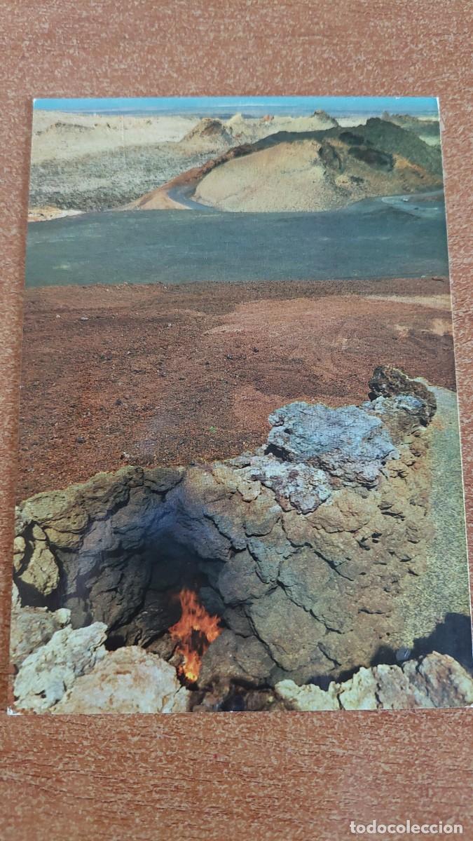 Postales: Postal Lanzarote crate monta&ntilde;a de fuego