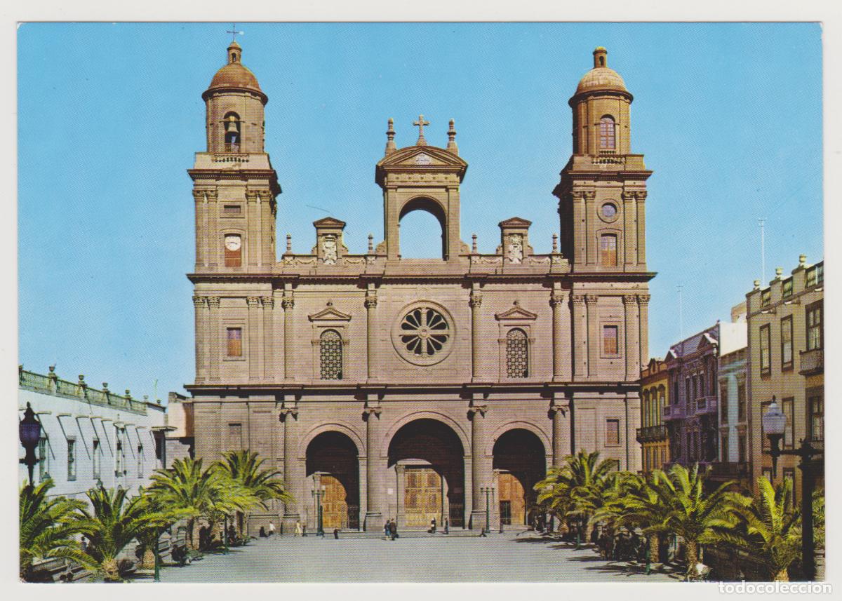 Postales: TARJETA POSTAL - LAS PALMAS DE GRAN CANARIA - LA CATEDRAL Y PLAZA STA ANA - N&ordm; 1209 - GLOBAL TRADERS