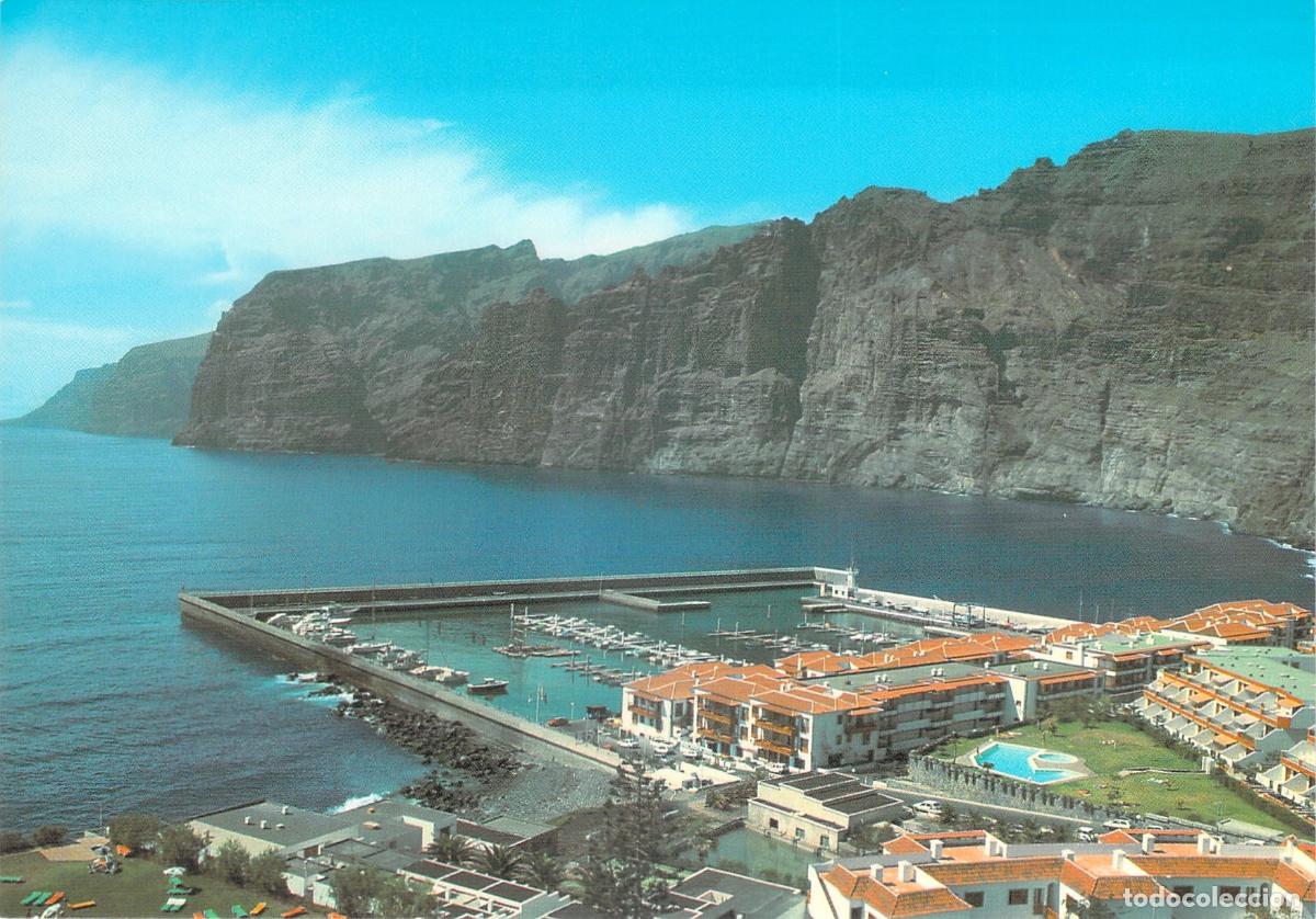 Postales: Postal de los Acantilados de los Gigantes y Puerto Deportivo en Tenerife