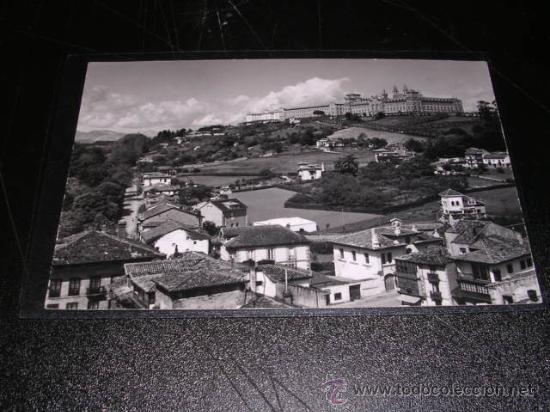 Postales: COMILLAS- VISTA PARCIAL .AL FONDO LA UNIVERSIDAD PONTIFICIA.FOT. IMPERIO.-14X9 CM