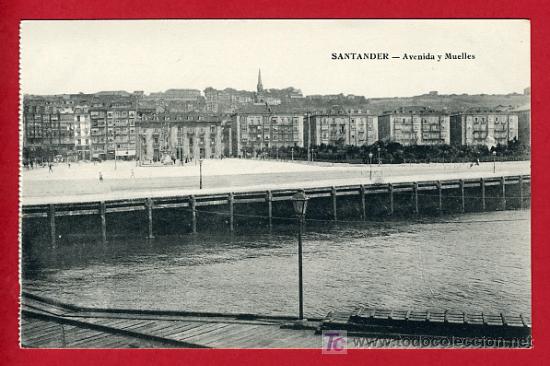 Postales: SANTANDER , AVENIDA Y MUELLES  , P40303 - Foto 1