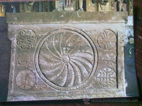 Postales: Bonita postal. Antigua Estela Cantabra.Iglesia pre-romanica de Sta Mar&iacute;a Lebe&ntilde;a