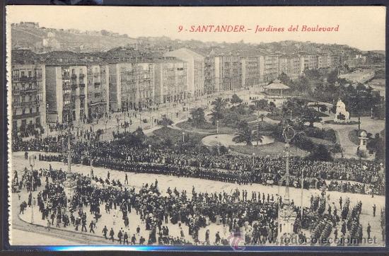 Postkarten: TARJETA POSTAL DE JARDINES DEL BOULEVARD CANTABRIA DESFILE MILITAR