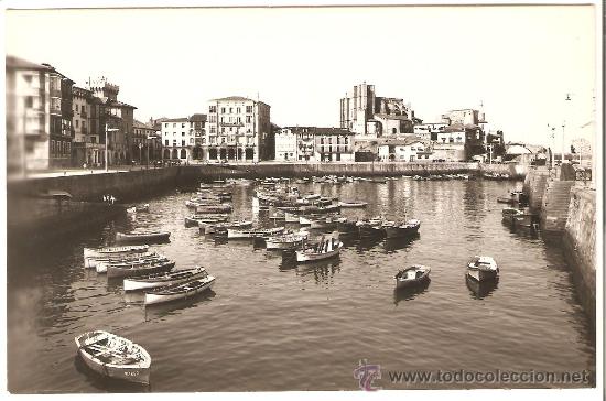 Postales: CASTRO URDIALES. SANTANDER. PUERTO. BARCAS. - Foto 1