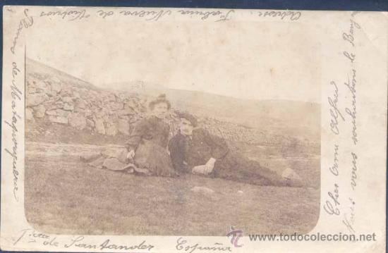 Postales: TARJETA POSTAL DE UNA PAREJA EN SANTANDER - Foto 1