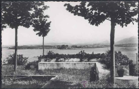 Postais: SANTANDER.- PEDRE&Ntilde;A  VISTO DESDE UN HUERTO