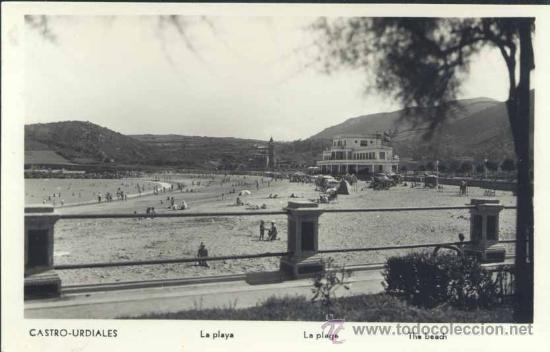 Postales: CASTRO-URDIALES (CANTABRIA).- LA PLAYA - Foto 1