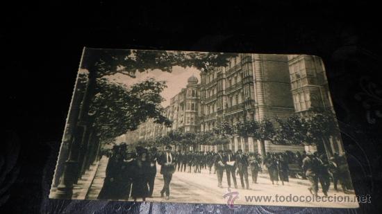 Postales: POSTAL SANTANDER, PASEO DE PEREDA CON MUCHA GENTE - DE EPOCA - Foto 1