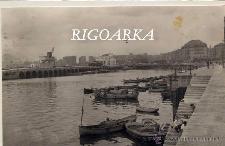 Cartoline: SANTANDER.- D&Aacute;RSENA DE PUERTO CHICO, AL FONDO CLUB MAR&Iacute;TIMO