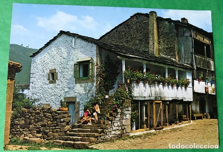 Postales: Vega de Pas - CANTABRIA - Rinc&oacute;n de la plaza - Foto 1