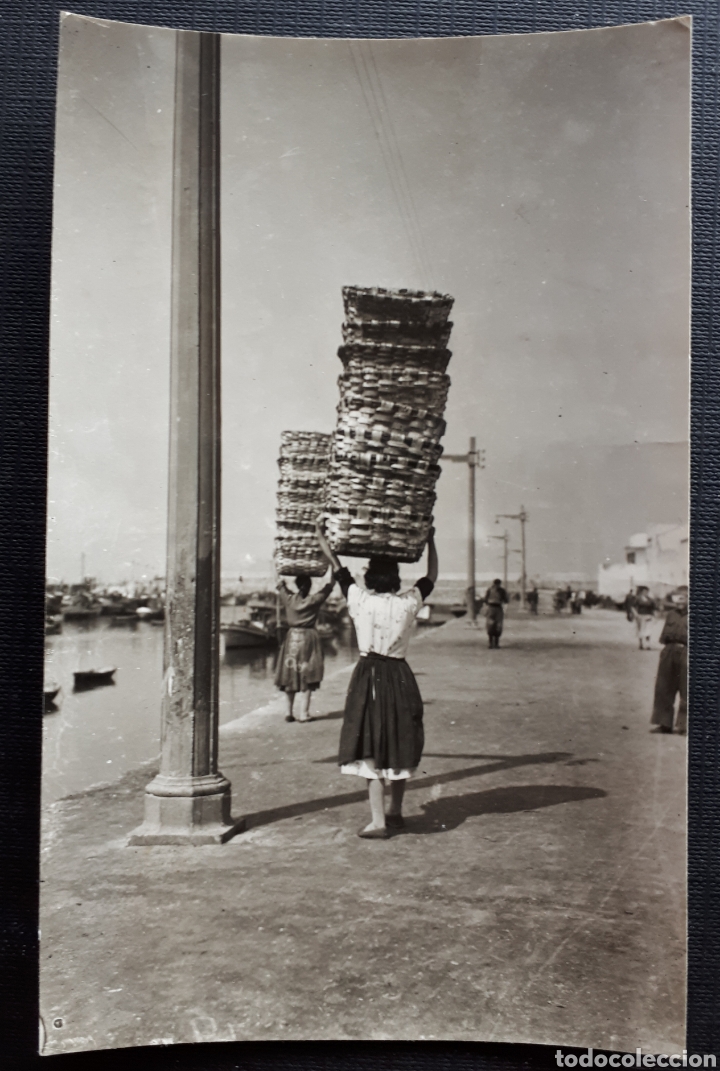 Postales: Laredo. Pescadoras - Foto 1