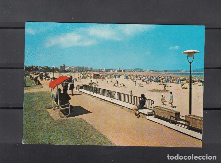 Postales: 8255.- LAREDO. PLAYA - Foto 1