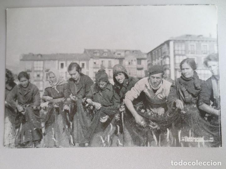 Postales: castro urdiales. desmallando la anchoa - Foto 1