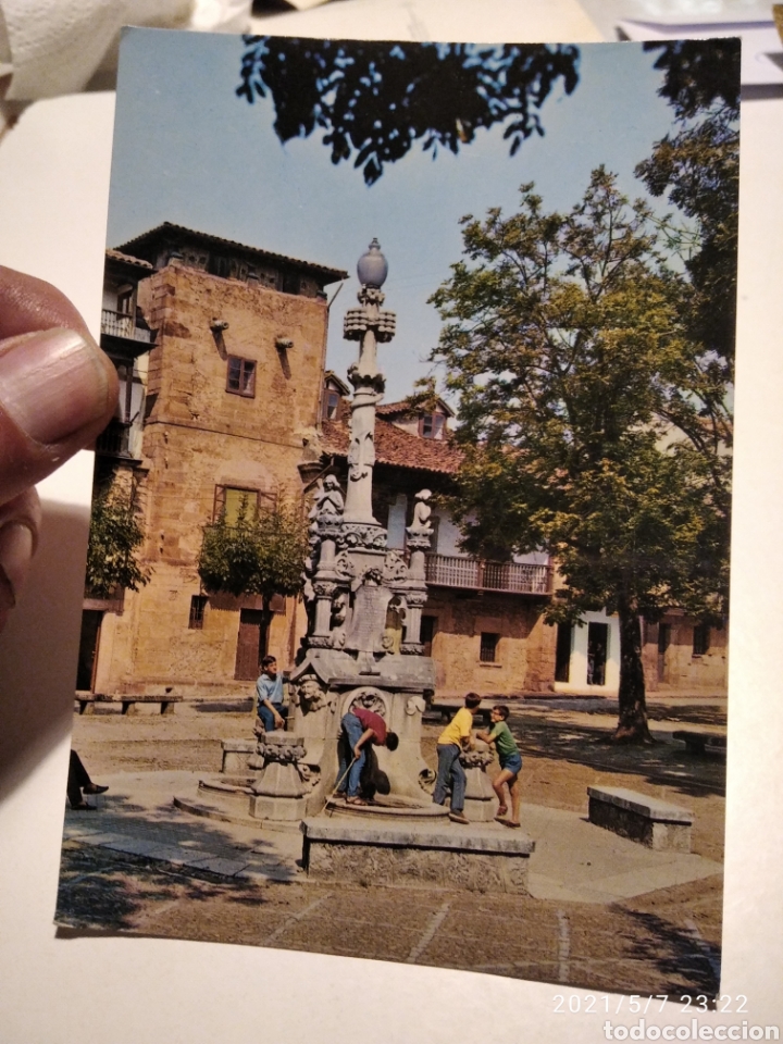 Postales: Comillas, fuente de los tres Ca&ntilde;os - Foto 1