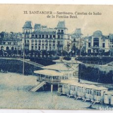 Postales: POSTAL ANTIGUA DE SANTANDER 1930 PLAYA DEL SARDINERO Y CASETAS DE BAÑO DE LA FAMILIA REAL. Lote 300118248