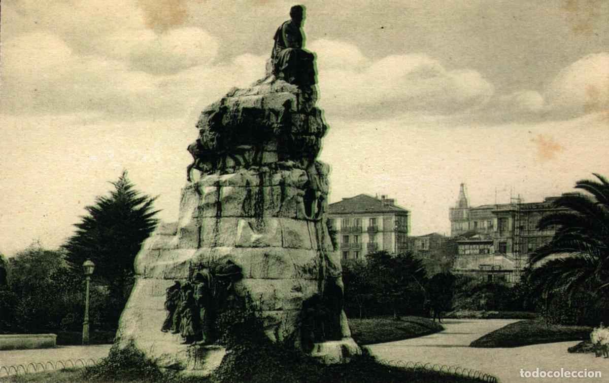 Postales: Santander monumento a Pereda sin circular - Foto 1