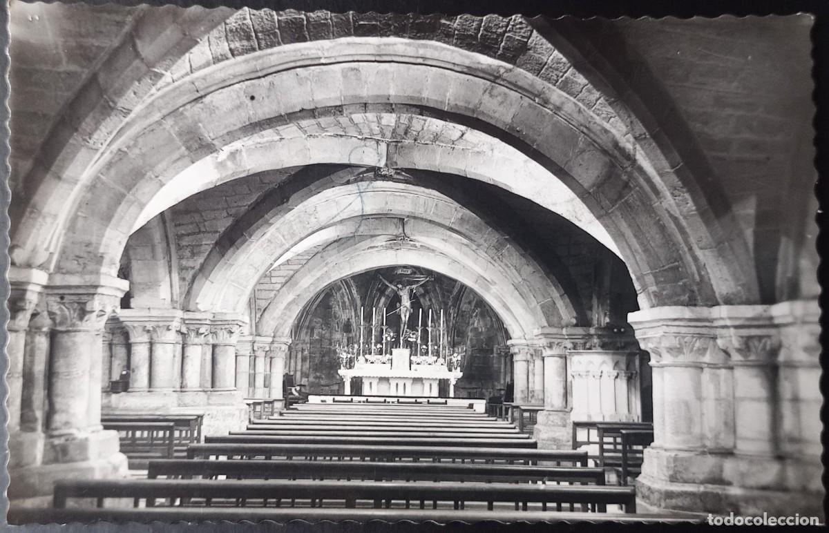 Postales: Santander. Cripta de la Catedral. Circulada en 1961. - Foto 1