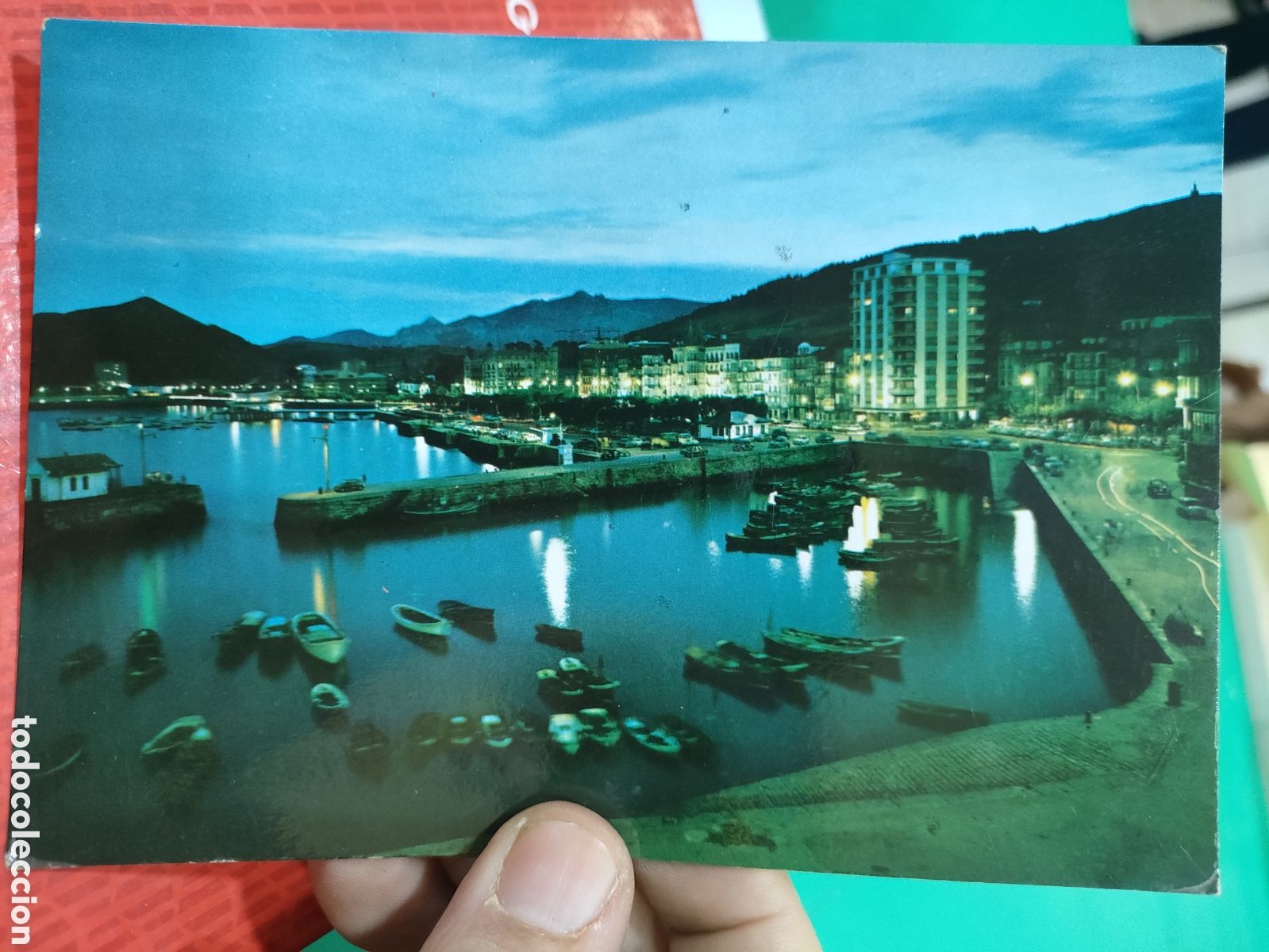 Postales: Postal CASTRO URDIALES Vista Parcial Nocturna N 2002 ARRIBAS SC esquinas pel&iacute;n tocadas