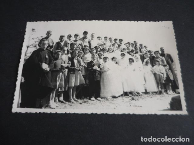 Postales: TORRELAVEGA CANTABRIA GRUPO DE NI&Ntilde;OS CON SACERDOTE PASIONISTA FOTOGRAFIA TAMA&Ntilde;O POSTAL PANCHO FOTOGR