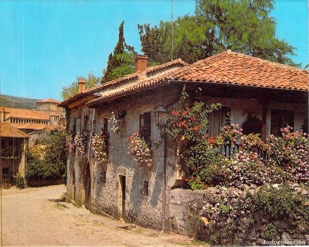 Postales: Postal Santillana del Mar, Cantabria - Rinc&oacute;n T&iacute;pico con Flores