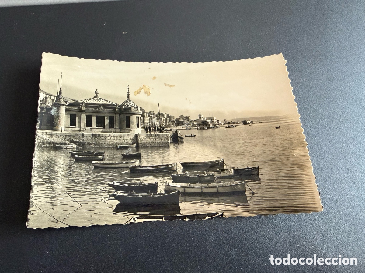 Postales: Postal. SANTANDER 173- DESEMBARCADERO. Al Fondo club Mar&iacute;timo