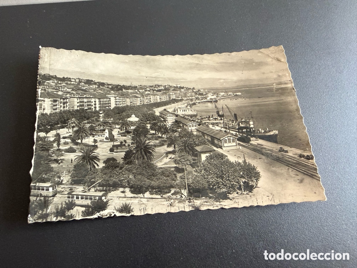 Postales: Postal. Santander. Bah&iacute;a y Jardines de Pereda