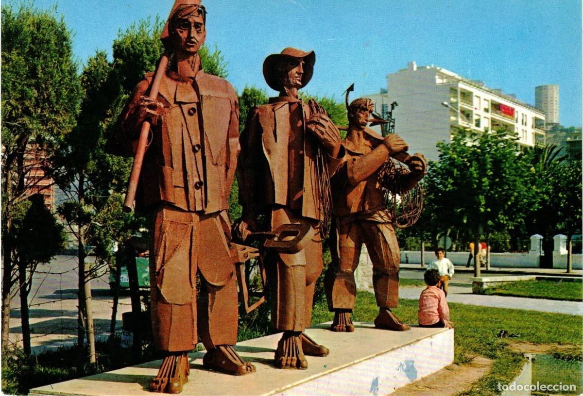 Postales: :::: B27 - POSTAL - LAREDO - MONUMENTO A LOS HOMBRES DEL MAR
