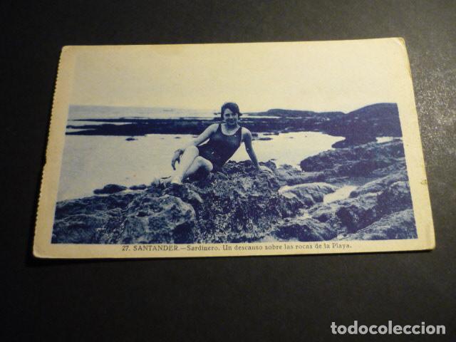 Postales: SANTANDER SARDINERO UN DESCANSO SOBRE LAS ROCAS DE LA PLAYA