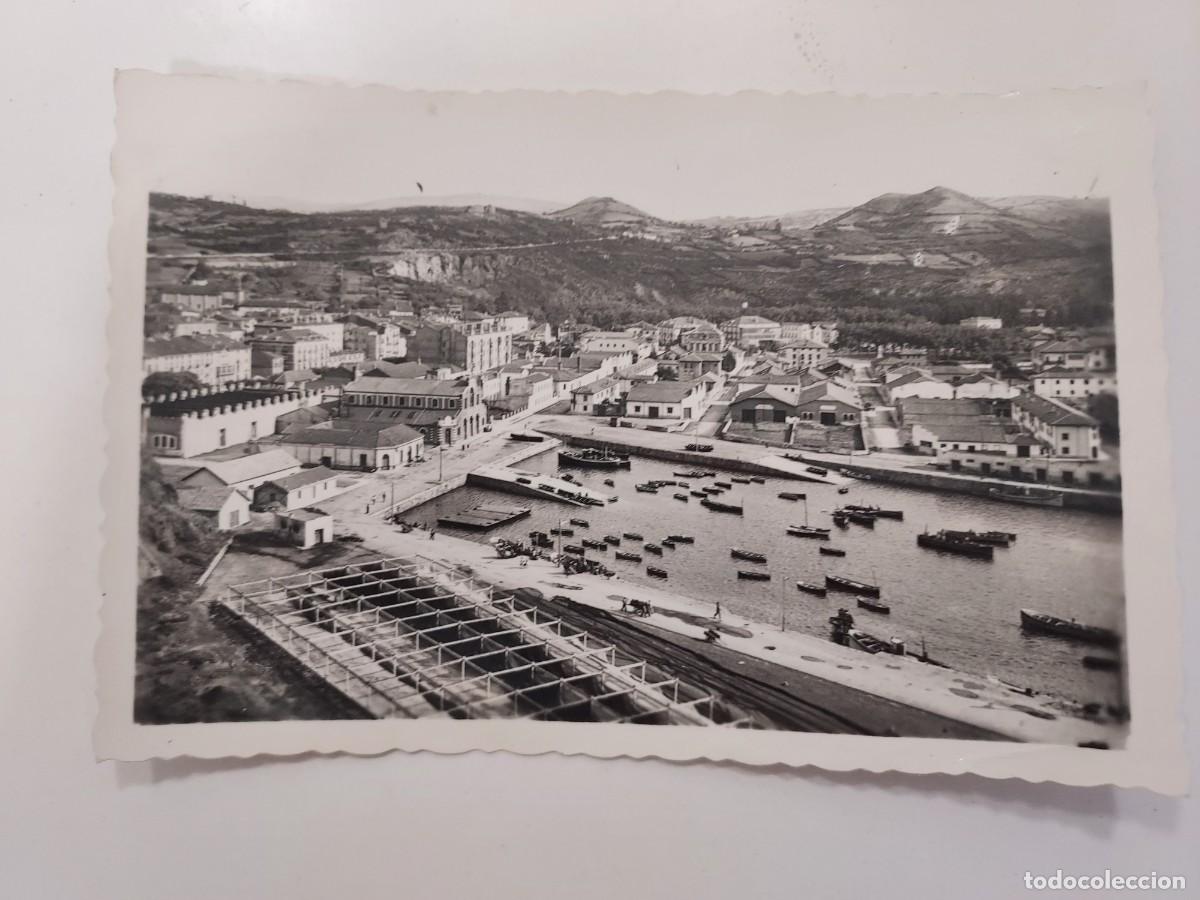 Postales: POSTAL LAREDO EL PUERTO DESDE LA ATALAYA. CIRCULADA 1961. CANTABRIA. ARRIBAS 23. A&Ntilde;OS 1950