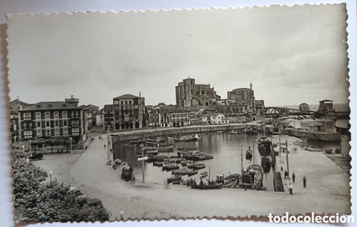 Postales: POSTAL SANTANDER CASTRO URDIALES - CONJUNTO MONUMENTAL Y DARSENA -FOTOGRAFICA