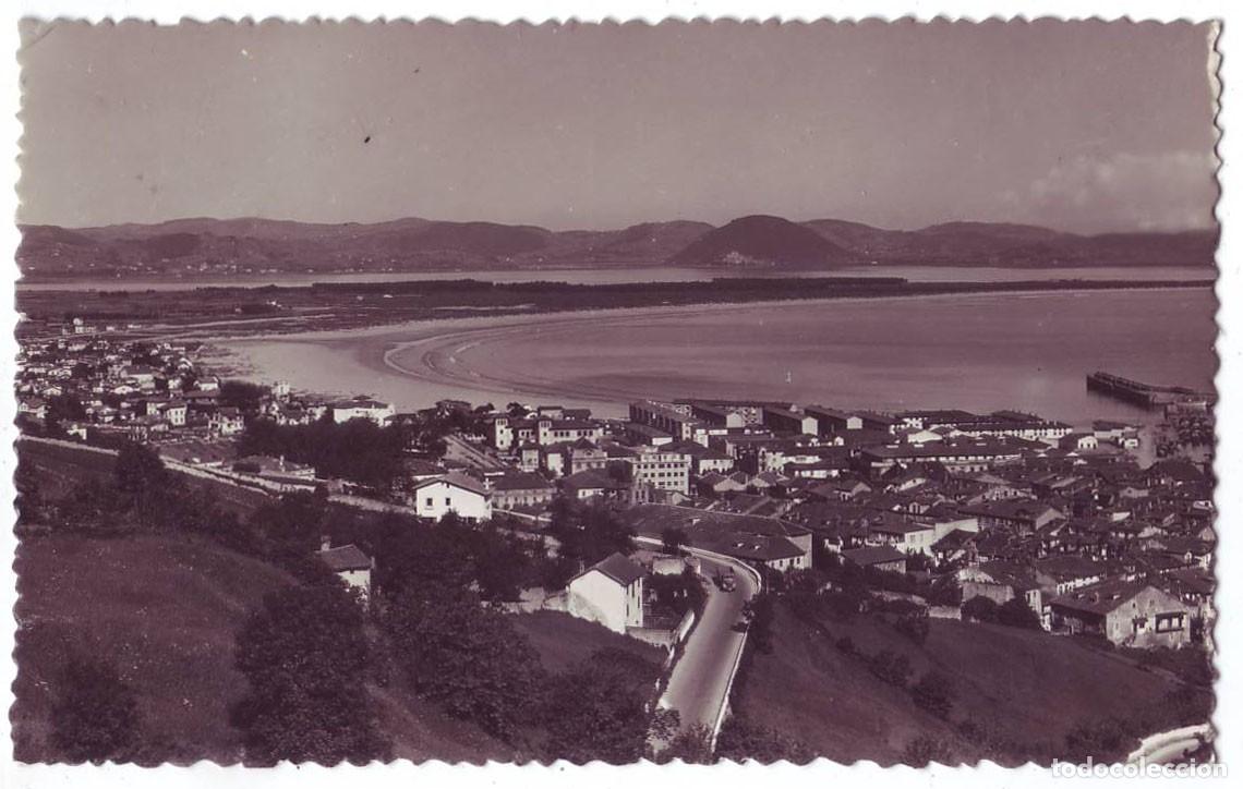 Postales: Laredo (Cantabria): Vista Parcial. Foto Aufer. Circulada (A&ntilde;os 50)