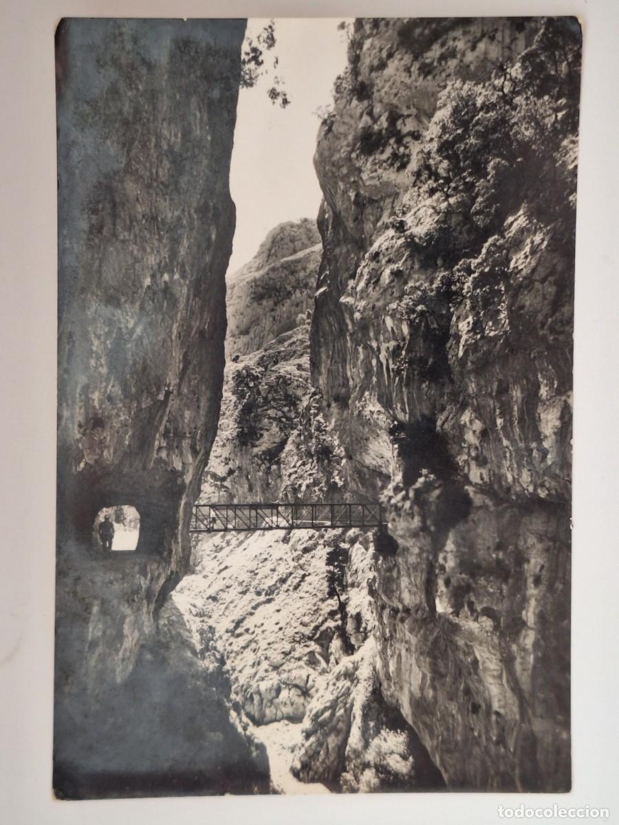 Postales: TARJETA POSTAL PICOS EUROPA VALLE VALDEON PUENTE REBECOS RV 3099