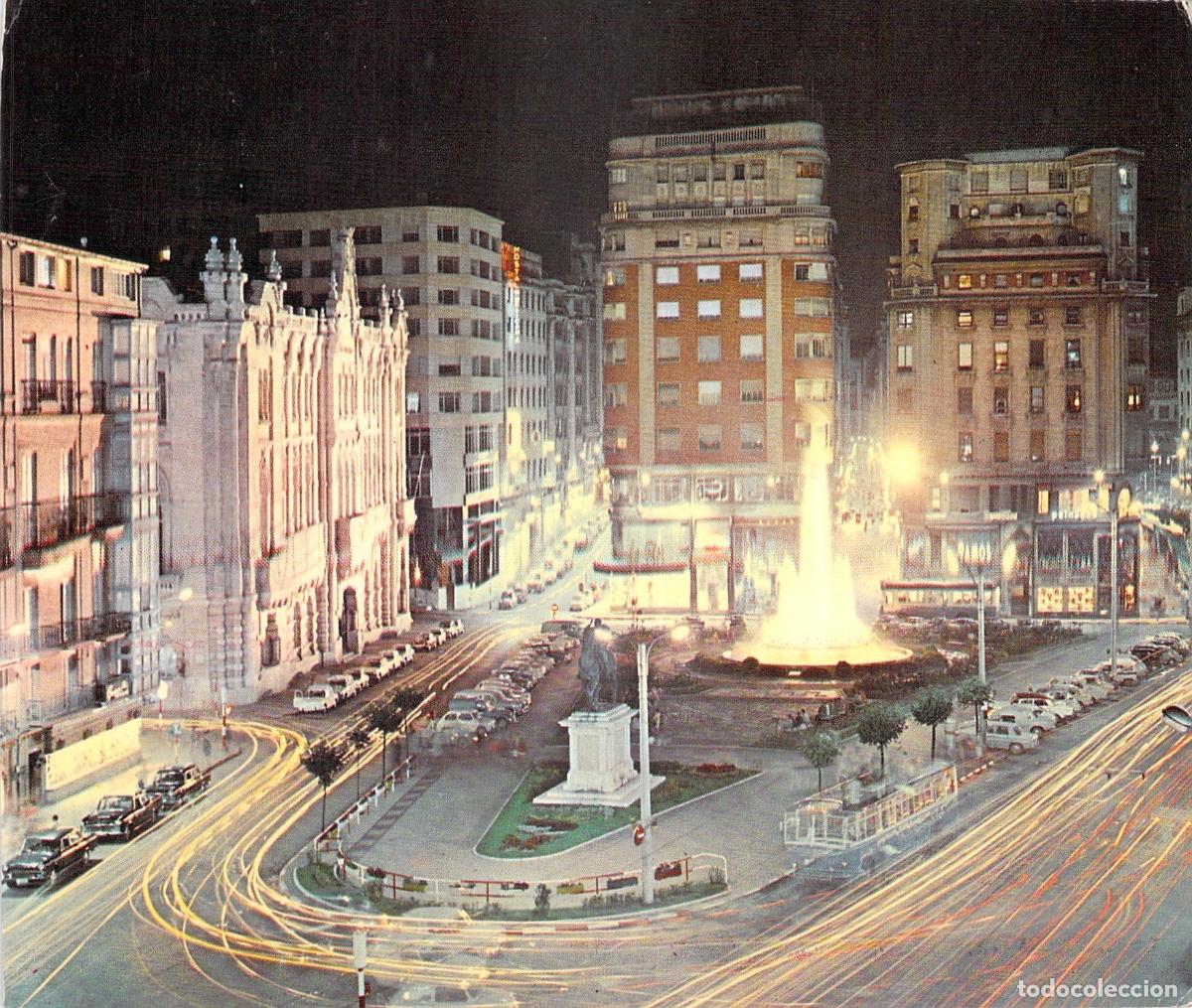 Postales: Postal de la Plaza del Generalisimo de noche en Santander - Foto 1