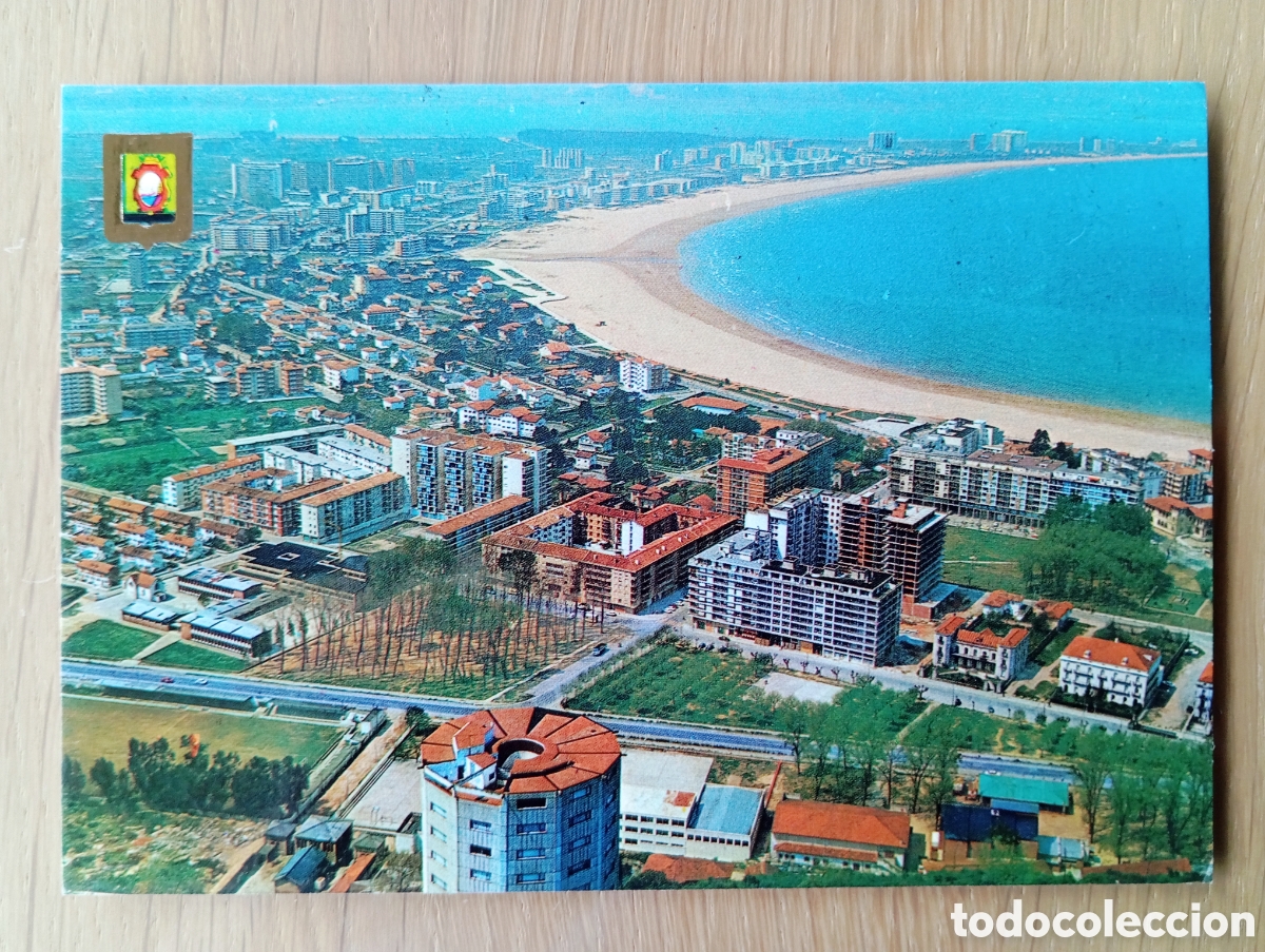 Postales: POSTAL LAREDO SANTANDER CANTABRIA VISTA A&Eacute;REA DOM&Iacute;NGUEZ 31 ESCUDO DE ORO 1975