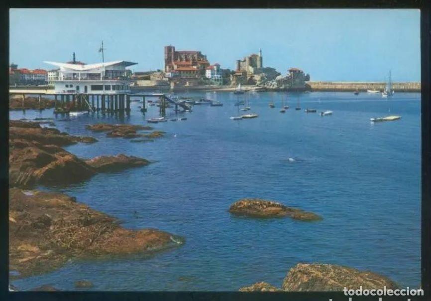 Postales: Castro Urdiales. *Club N&aacute;utico y Puerto* Ed. G. Garrabella-SRC n&ordm; 5. Nueva.